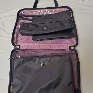 Elle Black and Pink Cosmetic Bag Set